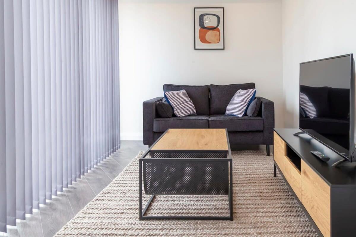 Lovely 1 Bedroom Apartment In Ashford Ashford  Exteriör bild